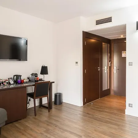 Hype 3* ביסקארוס