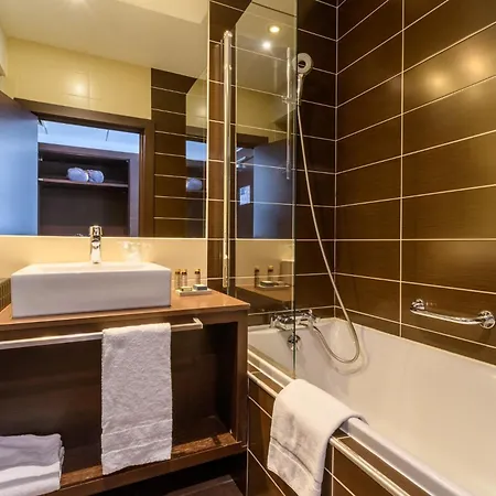 מלון Hype ביסקארוס